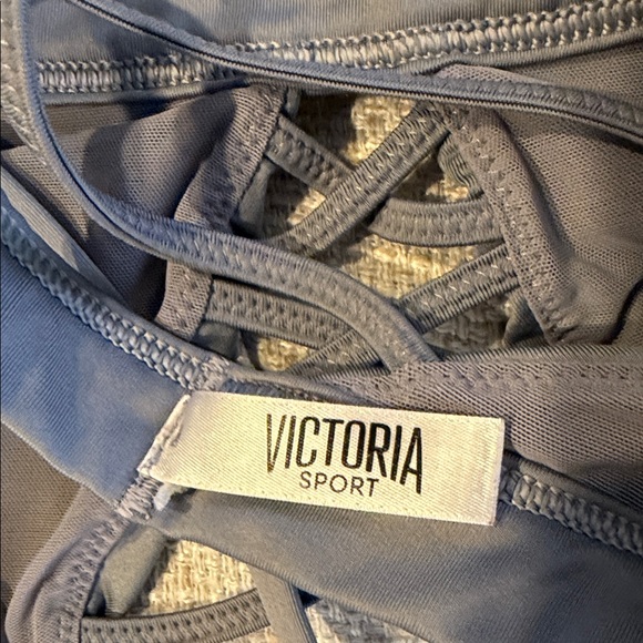 Victoria’s Secret Sport Women's Strappy Gray Sports Bra M - Picture 5 of 6